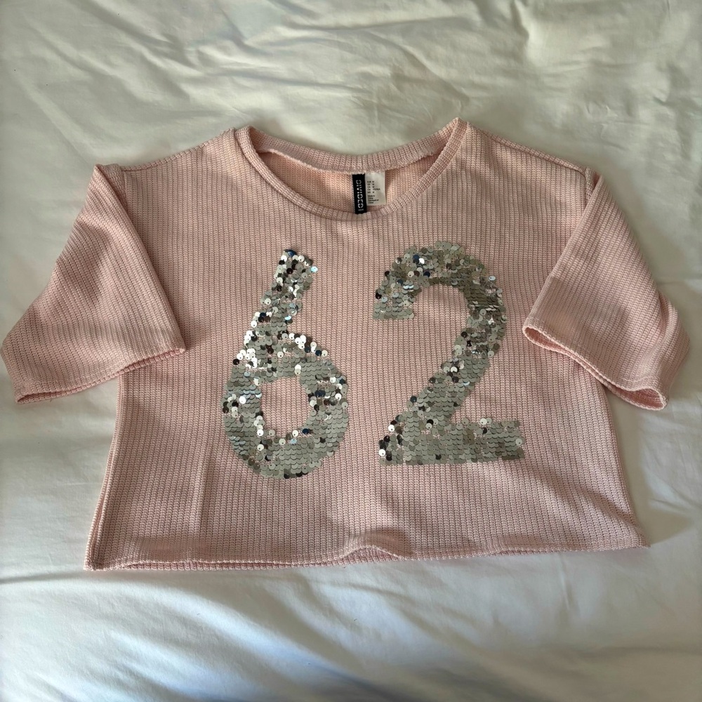 H&M Light Pink Sweater with Silver Sequins
